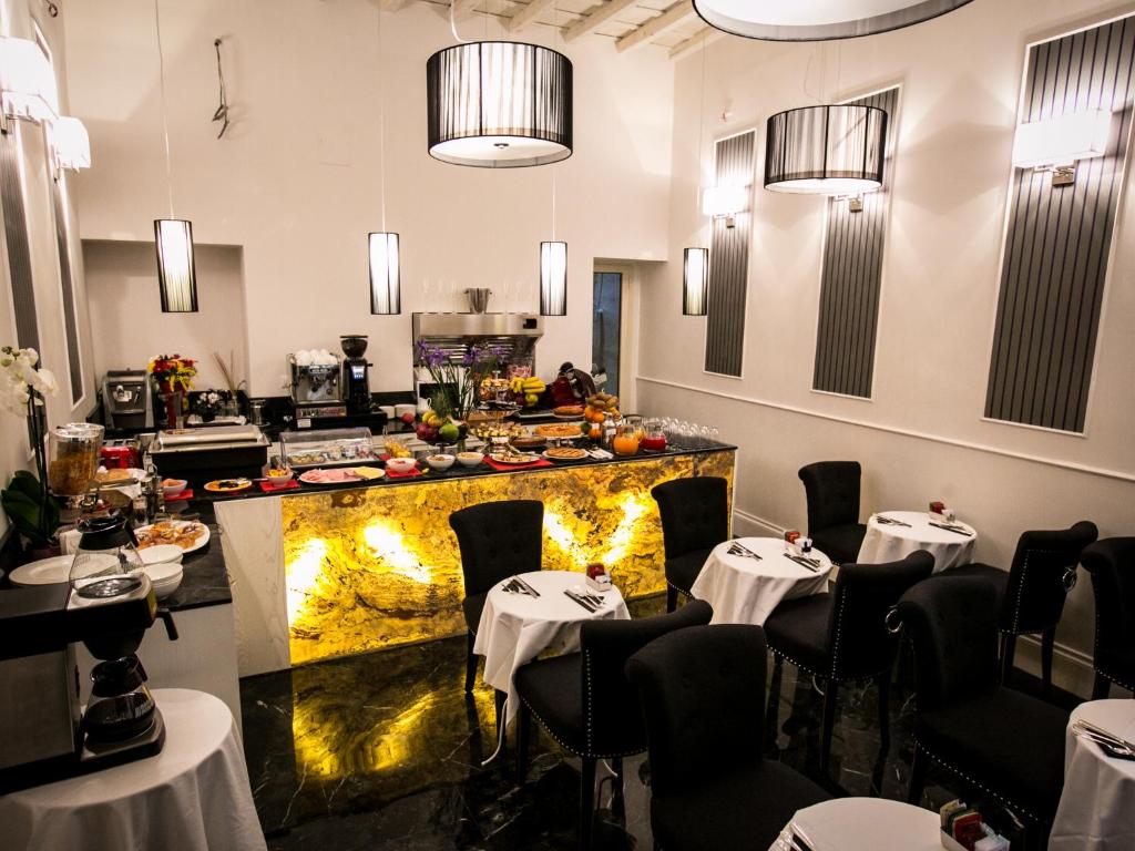 Minerva Relais - main image