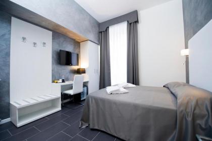 Grey&White - image 2