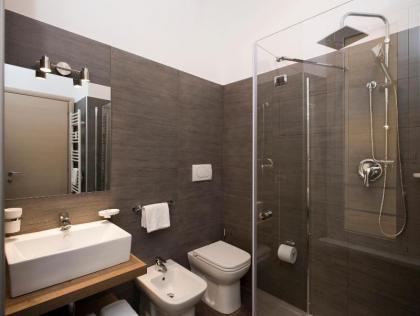 111 ColaDiRienzo Rooms - by AD Roma - image 9