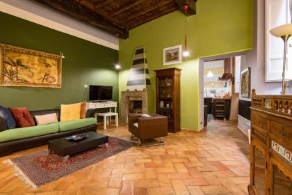 Rome as you feel - Vicolo delle Grotte - image 27