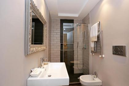 Madonna de' Monti Suites - Daplace Collection - image 18