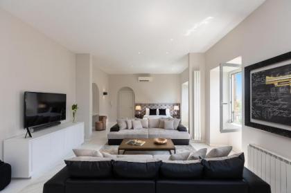 Amazing Colosseo - image 12