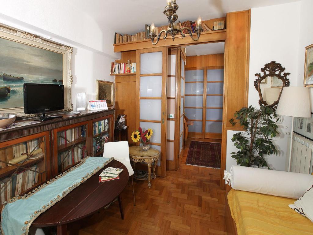 Angelo Emo Home - image 5