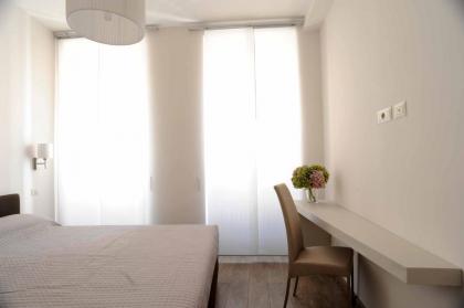 Banchi Vecchi Stay Rooms - image 14
