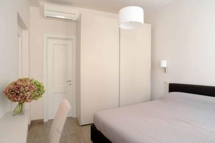Banchi Vecchi Stay Rooms - image 17