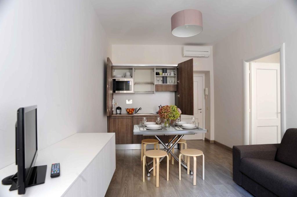 Banchi Vecchi Stay Rooms - image 5