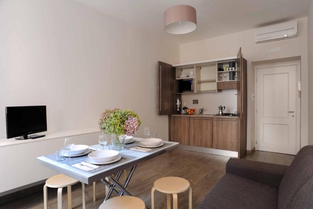 Banchi Vecchi Stay Rooms - image 6