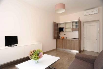 Banchi Vecchi Stay Rooms - image 8
