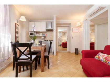 Apartments Via Giulia - image 11