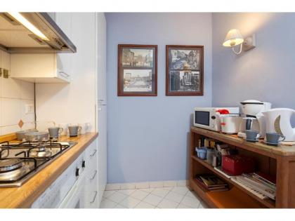 Apartments Via Giulia - image 2