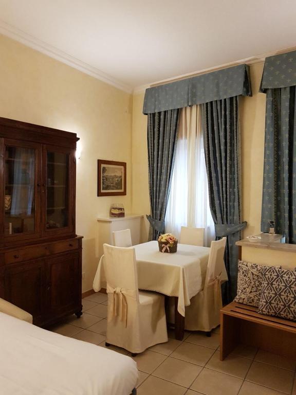 Apartment Julia Guesthouse - main image