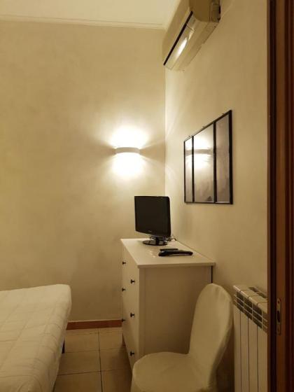 Apartment Julia Guesthouse - image 10