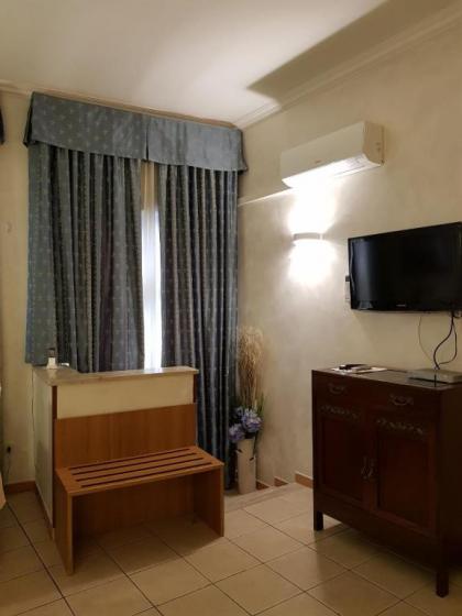 Apartment Julia Guesthouse - image 7