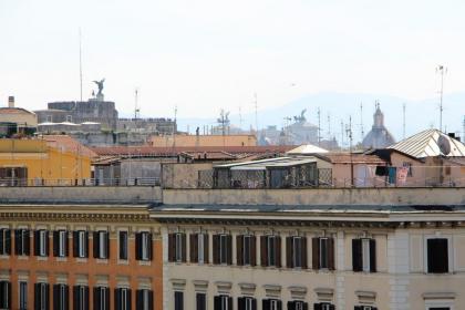 La Rosa del Vaticano Luxury Apartment - image 25