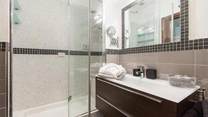 Pellegrino Luxury Apartment - image 25
