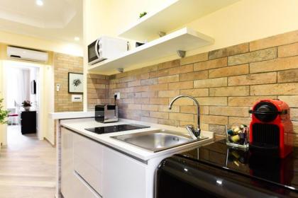 Domus Regina Colosseo - image 10