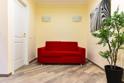 Domus Regina Colosseo - image 11