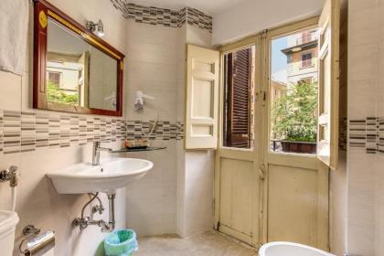 affitta camera New albatros Request checkin Portafortuna Guesth House same Building - image 11