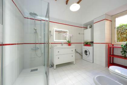 The Rigoletto Apartment - image 23