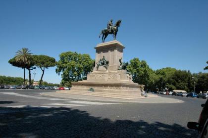 Historical Center of Rome AC 2 Bedrooms Bathroom Wifi Near the Vatican - image 9