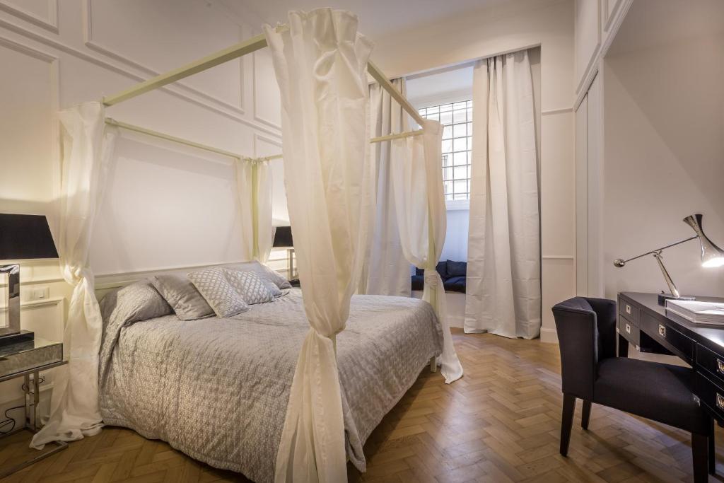 Old Town Apartments Rome - image 6