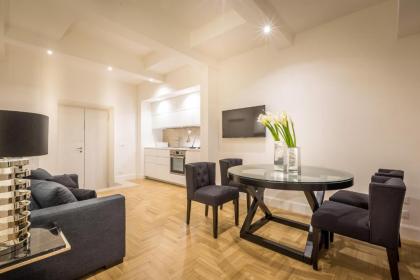 Old Town Apartments Rome - image 9