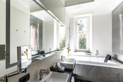 Hotel The Haven Roma - image 18