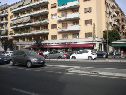 Roman Holidays - image 2