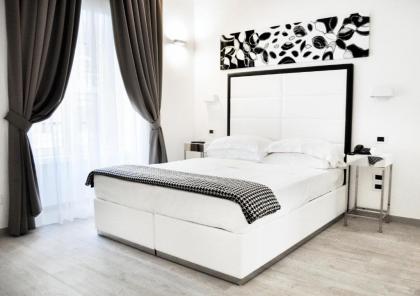 LHP Suite Roma Termini - image 1