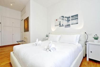 Cozy Leone - My Extra Home - image 8