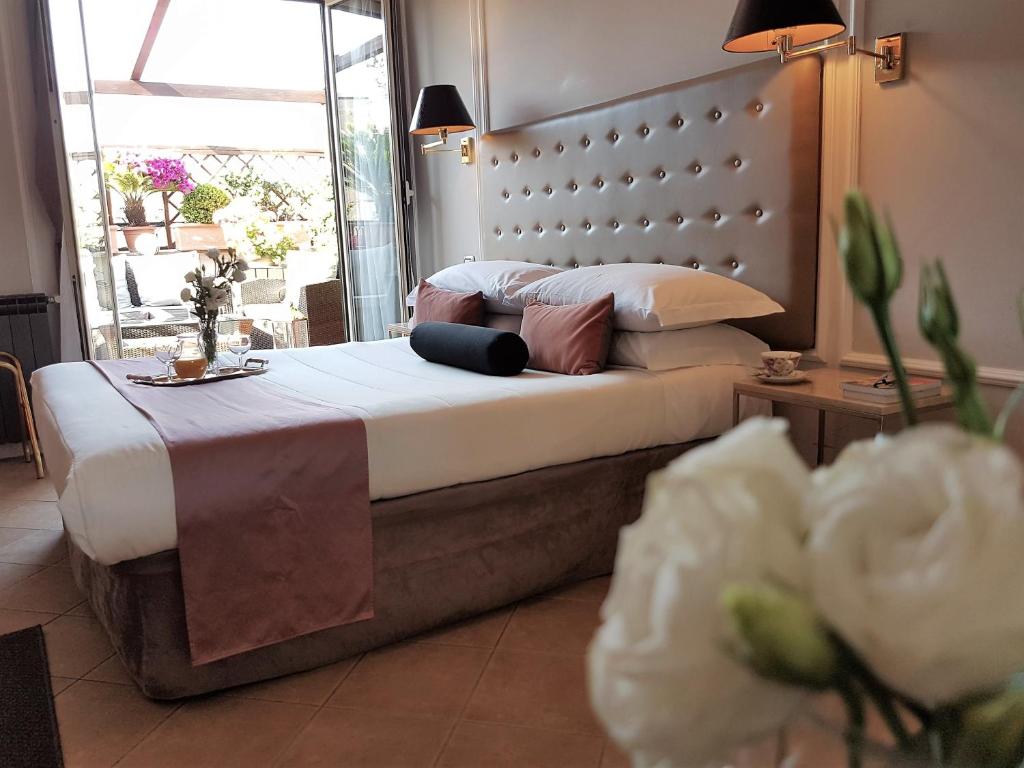 Althea Inn Roof Terrace - image 7