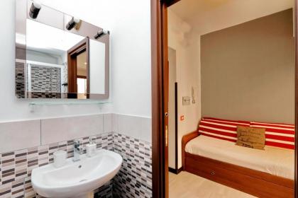 4BNB - Cavour Square Apartment - image 24