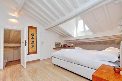 Pantheon Charming Attic | Romeloft - image 14