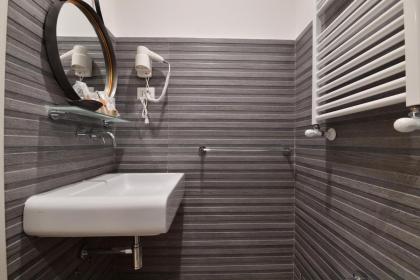 Veneto Suite Rome - image 22