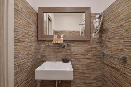 Veneto Suite Rome - image 27