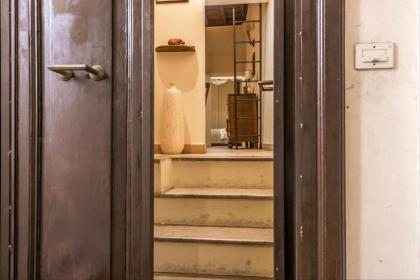 Palazzo Farnese Historical Home - image 23