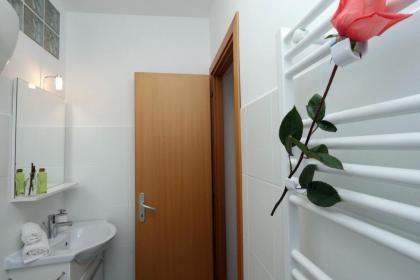 Monti Central Apartment - image 30