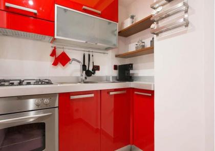 Major sisters holiday home in the heart of Rome - image 9