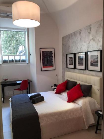 Grand Tour Rome Apartment - Liberty Collection - image 13