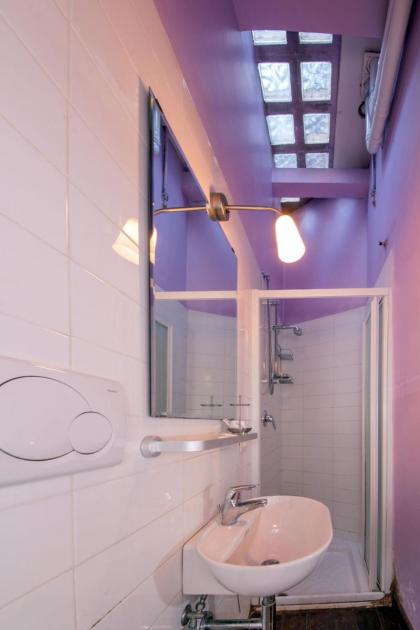 Trastevere Apartments - image 22