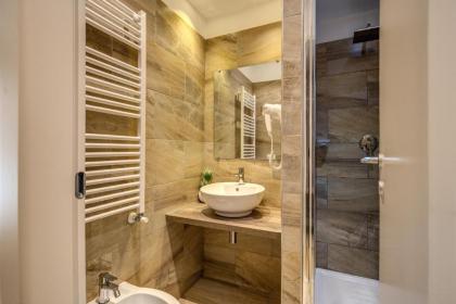 Chester Suites - image 18