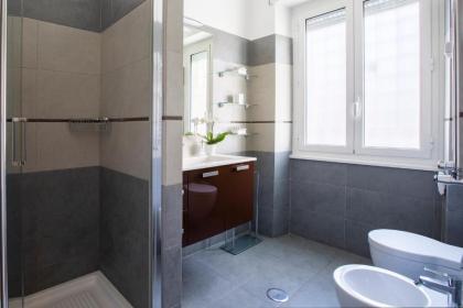 ROMAC San Saba 5-Bedroom and Terrace near Ostiense - image 10