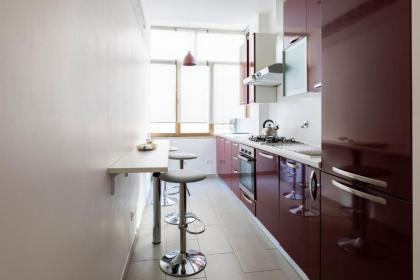 ROMAC San Saba 5-Bedroom and Terrace near Ostiense - image 11