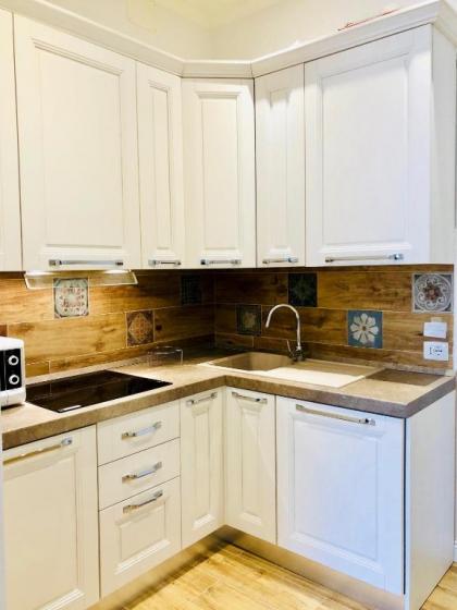 Audrey's Roman Holidays - Rome Suites & Rooms - image 19