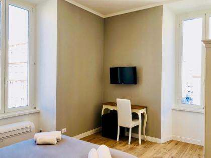 Audrey's Roman Holidays - Rome Suites & Rooms - image 2