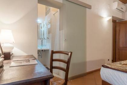 Villa Borghese Roomy Flat - image 21