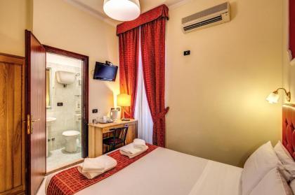 Hotel Espana Dependance - image 24