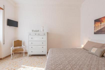 Travelershome Morena B&B - image 13