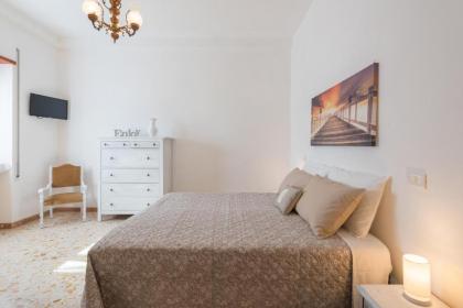 Travelershome Morena B&B - image 15