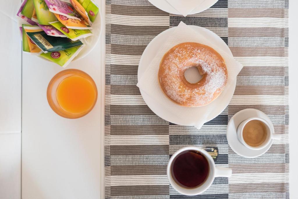 Travelershome Morena B&B - image 3